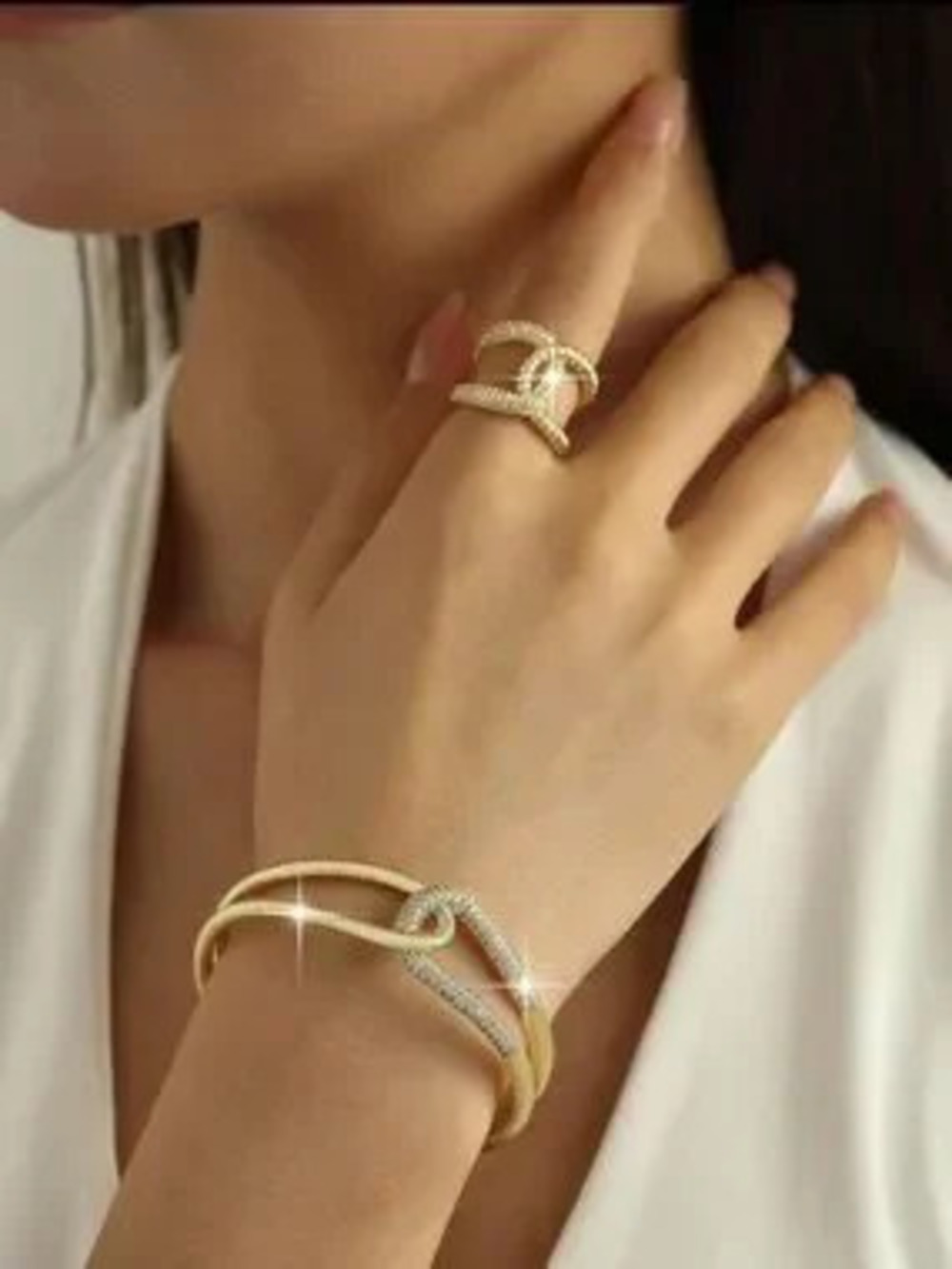 Vivienne Luxe Sculptural Bracelet & Ring Pair